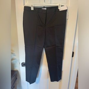 NWT Liz Claiborne “Emma” Mid Rise Ankle Length Black Pants